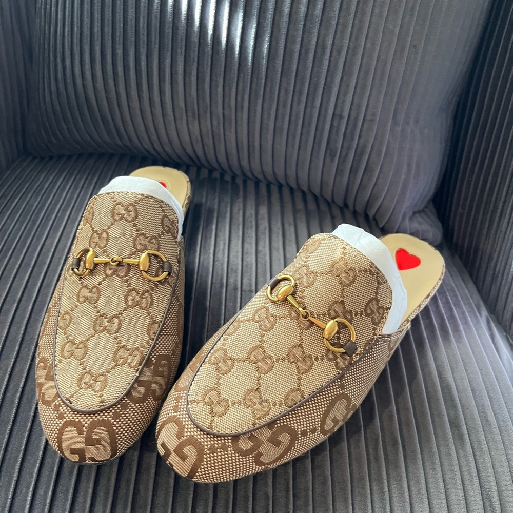 Gucci jumbo gg slipper